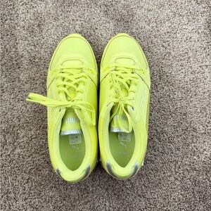 Puma Mile Rider Emoji Neon Sneakers - Lightweight - NWOT